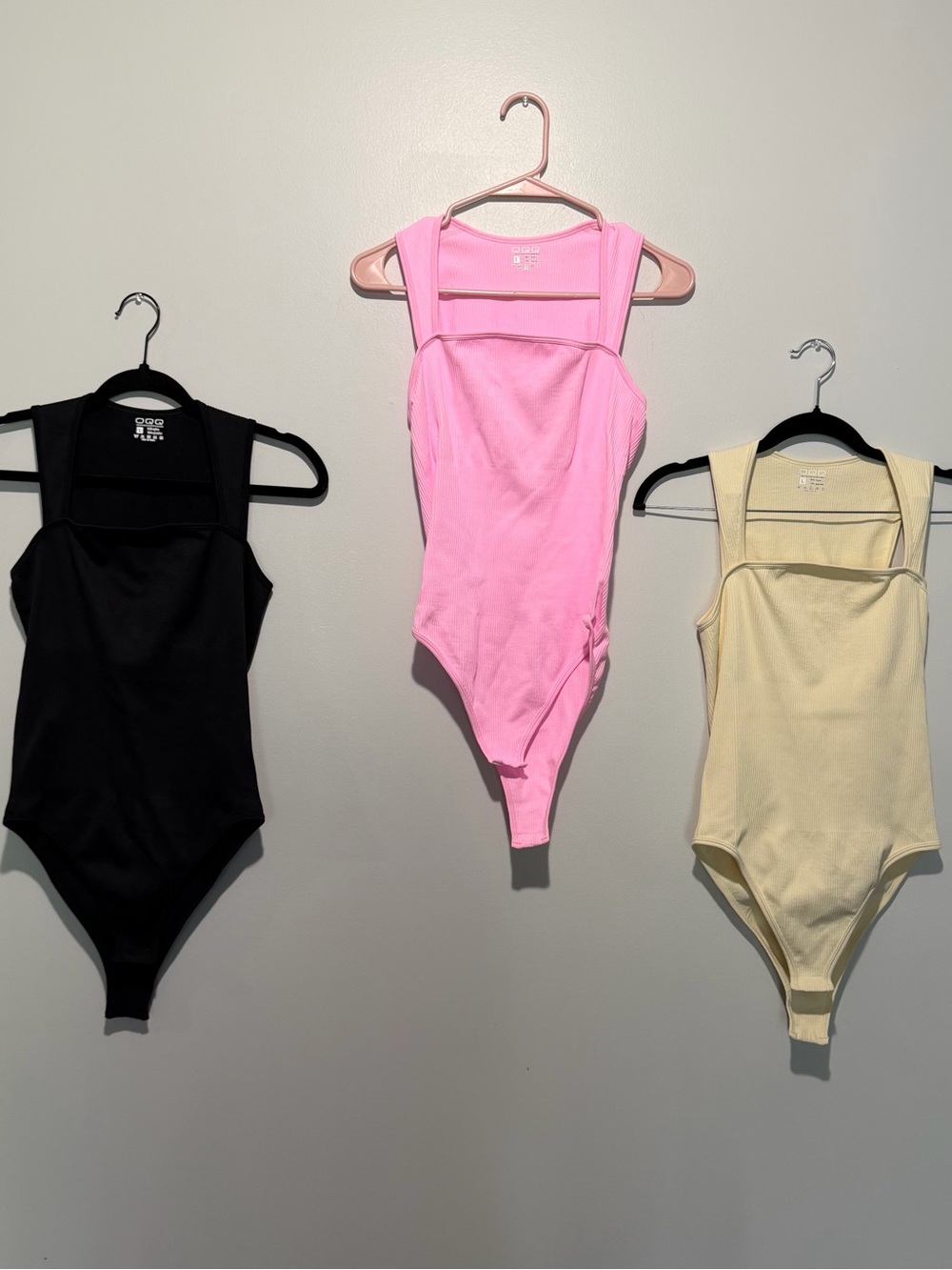 OQQ Ribbed Square Neck Bodysuit 3-Pack – Black Pink Cream – Size L
